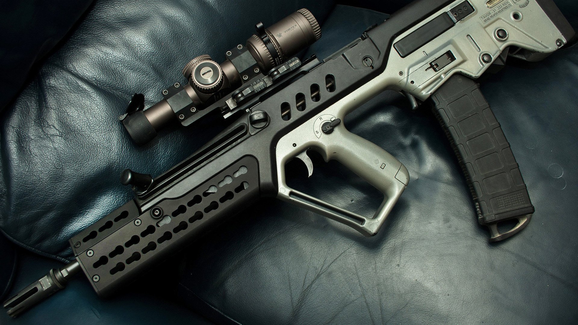 《CS_GO冠军巅峰赛,战火升腾现场火爆》,csgo之巅峰