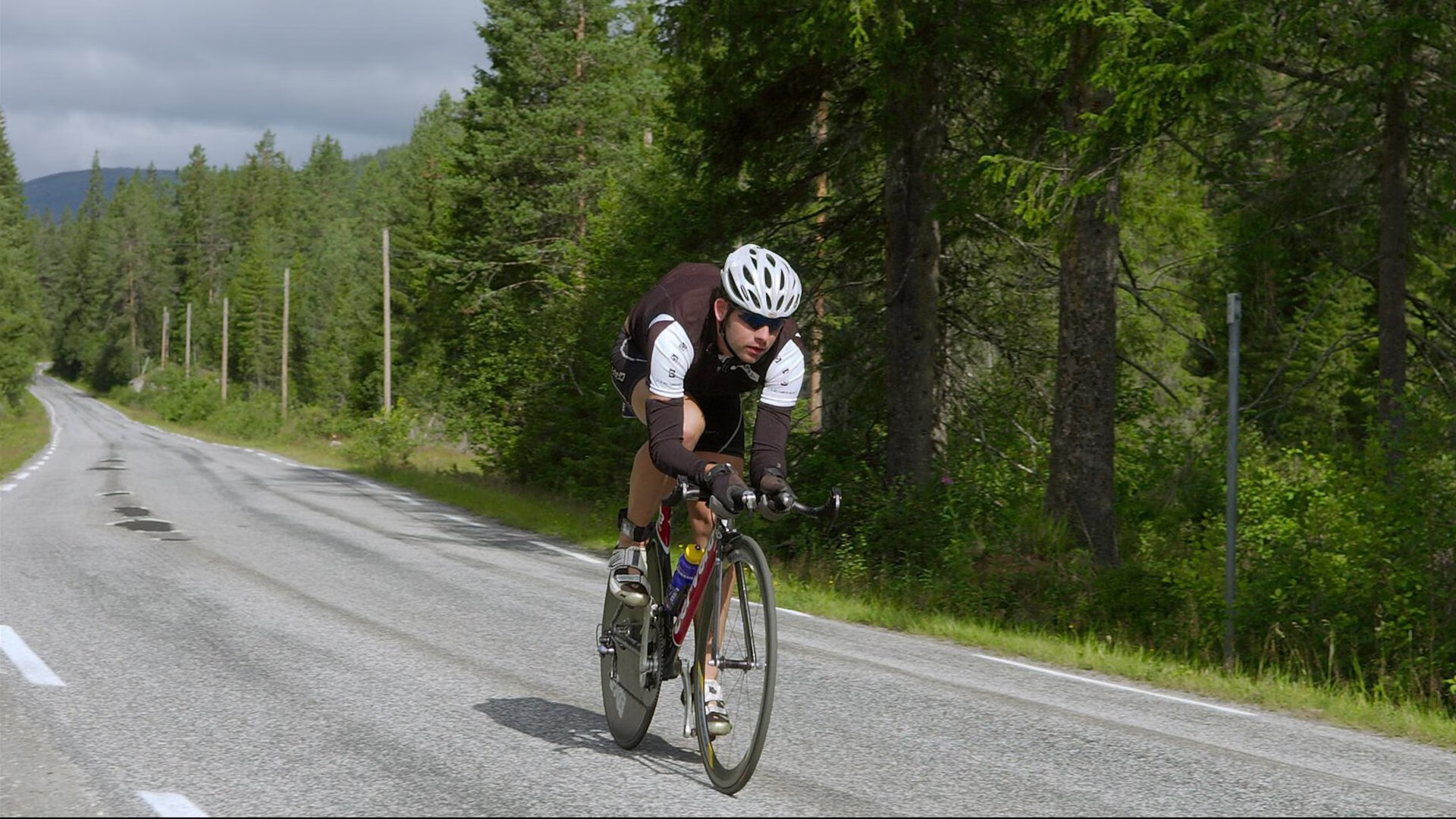 达里尔·基:以精准拦截和防守反击,为全黑队提供了大量进攻机会