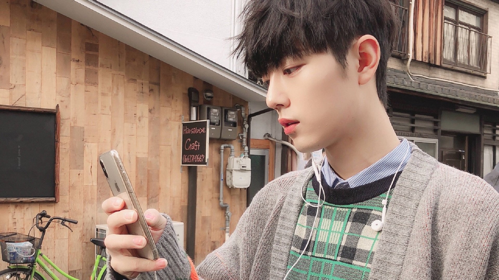 九游网页版官网入口-_运动员日常：训练、休闲、互动全纪录_，运动员的日常